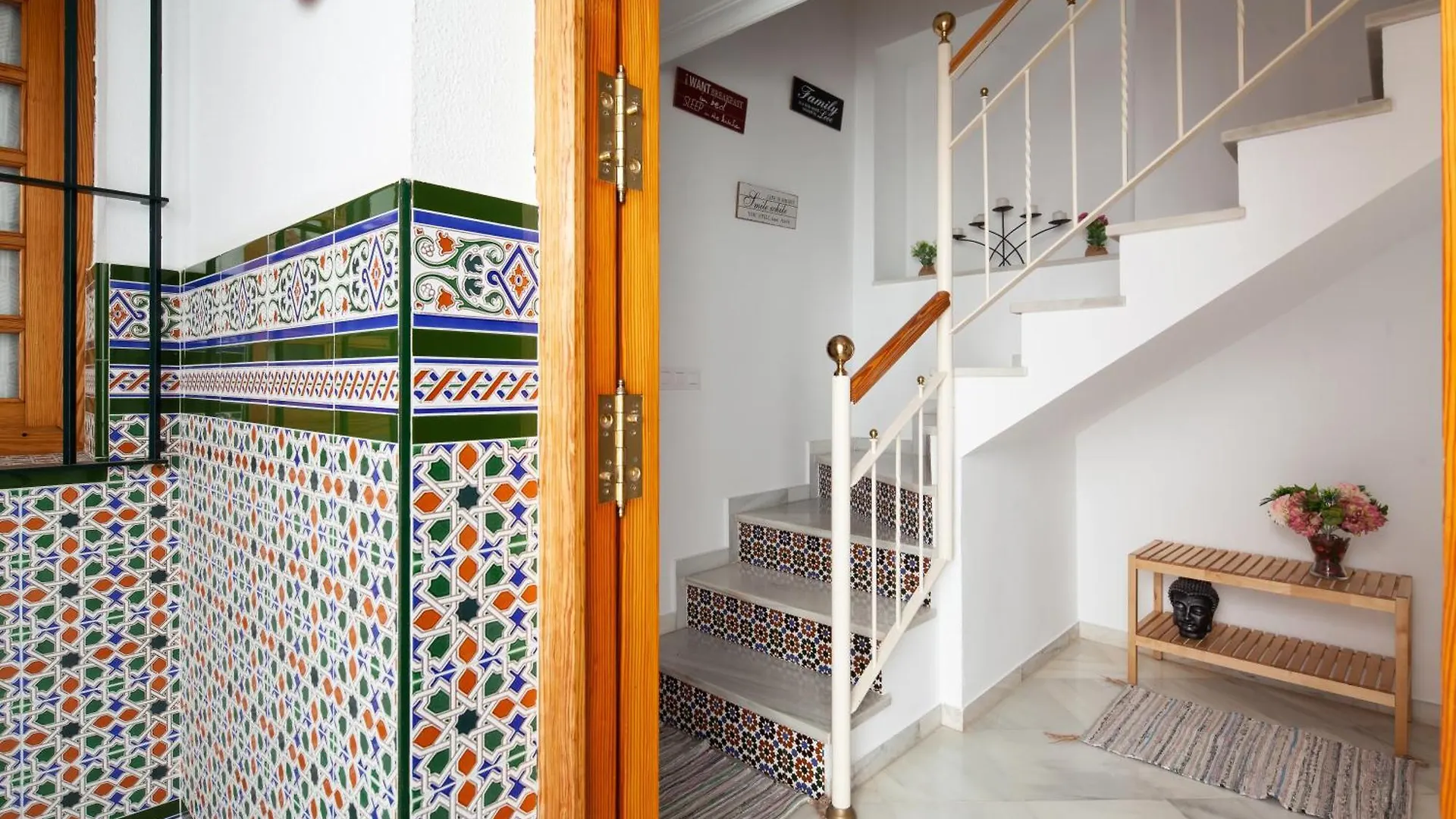 Wonderful 3 Bedroom Flat In The Heart Of Triana Seville