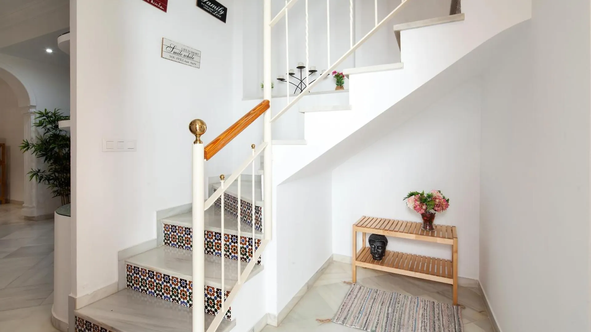 Wonderful 3 Bedroom Flat In The Heart Of Triana Seville Spain