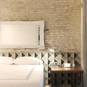 Apartment Architecture & Design In Triana, Seville