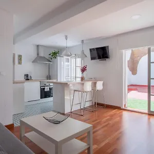 Apartment Calle San Jacinto, 57, Seville