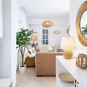 Apartment Magno Alfareria - Private Parking Included, Seville